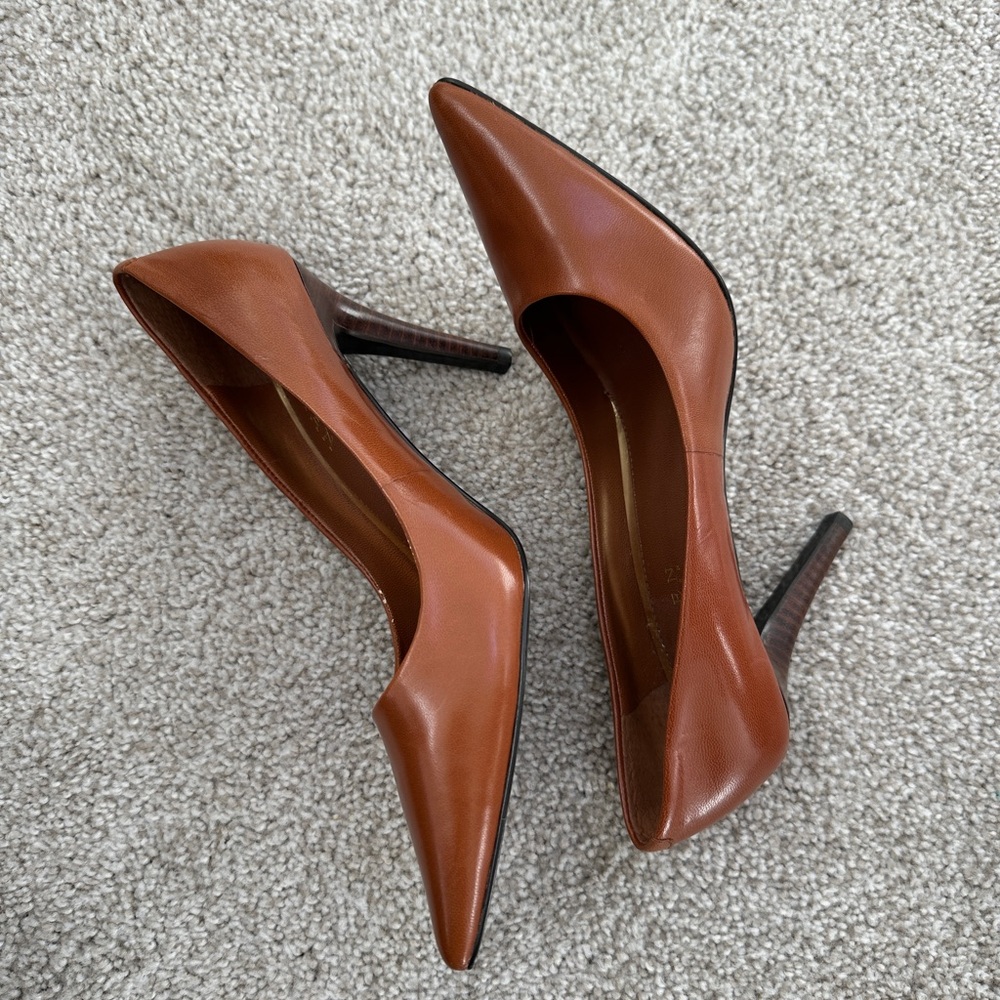 Ralph Lauren Brown Leather Pointed-Toe Heels - Picture 3 of 6